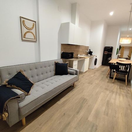 Travel Habitat Mediterranean Suites Valenza Esterno foto