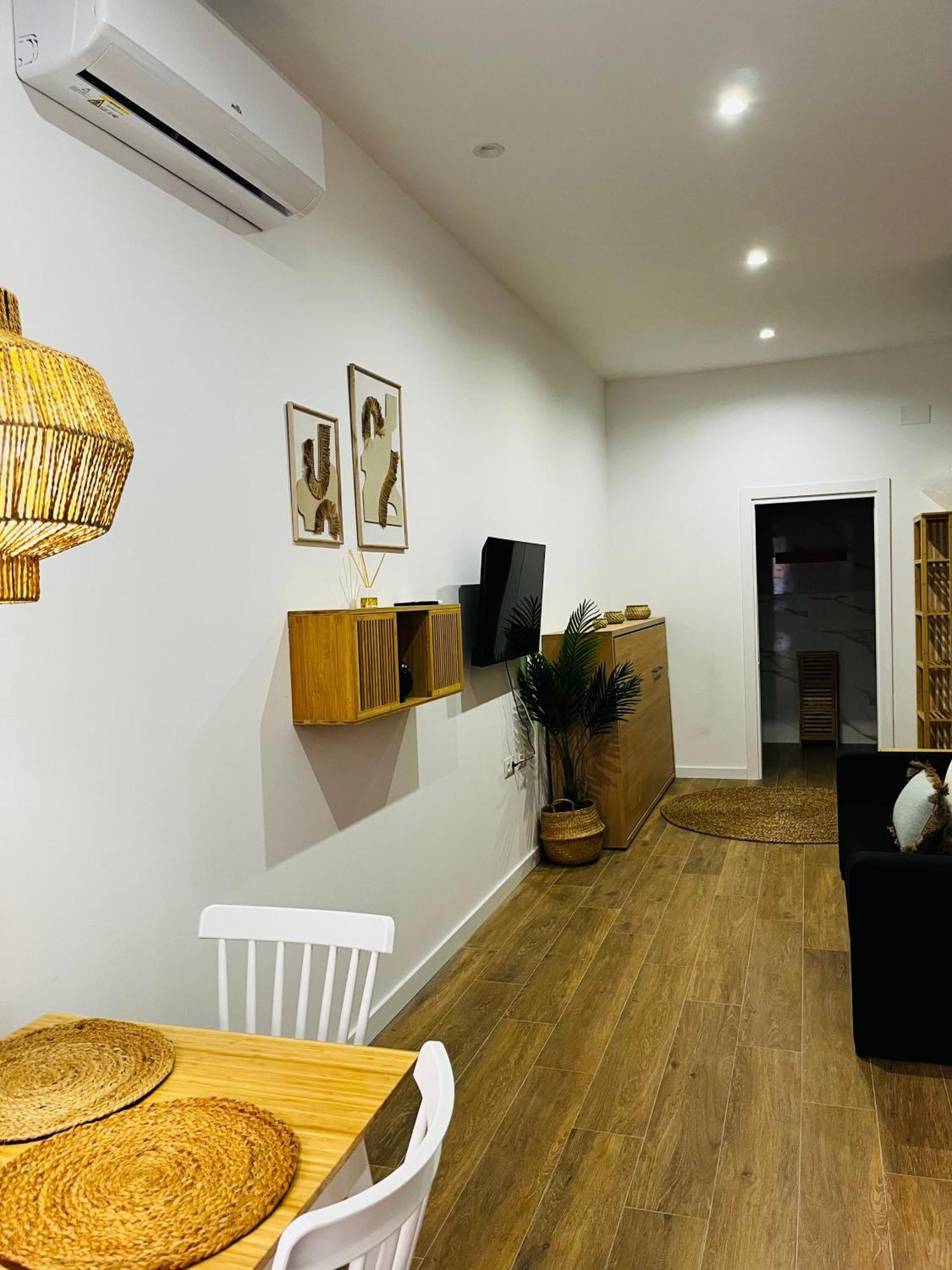 Travel Habitat Mediterranean Suites Valenza Esterno foto
